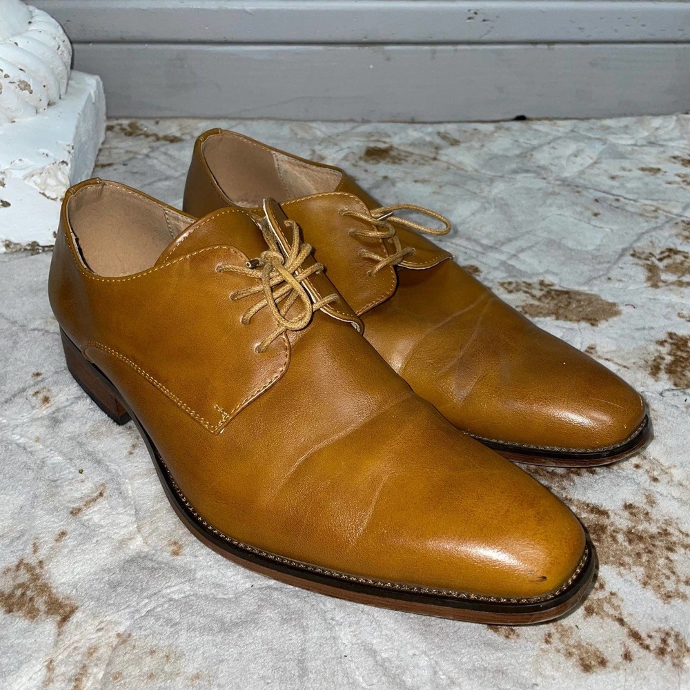 Uc signsture Dress Shoes size 10 1/2